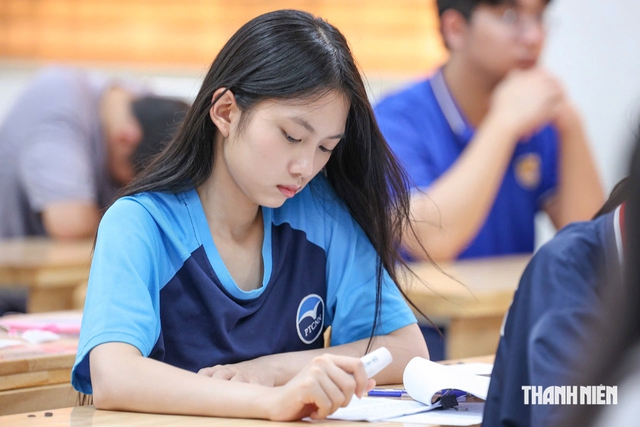Hàng nghìn thí sinh 26,5 - 28 điểm trượt nguyện vọng vì không có điểm cộng - Ảnh 1.