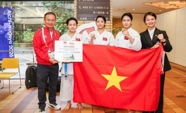 Trưởng đoàn thể thao Việt Nam rất đỗi tự hào vì tấm HCV ASIAD 20 của đồng đội kata nữ- Ảnh 5.