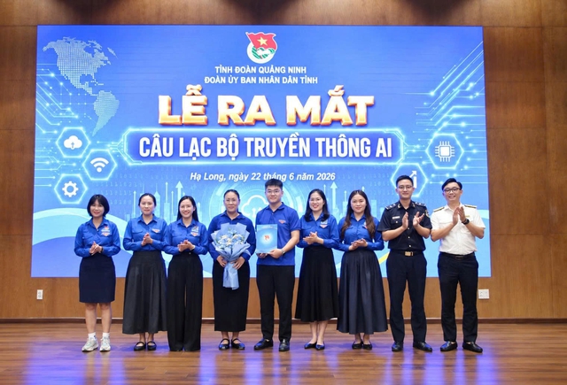 Dạy người trẻ tự bảo vệ mình trên không gian mạng - Ảnh 2.