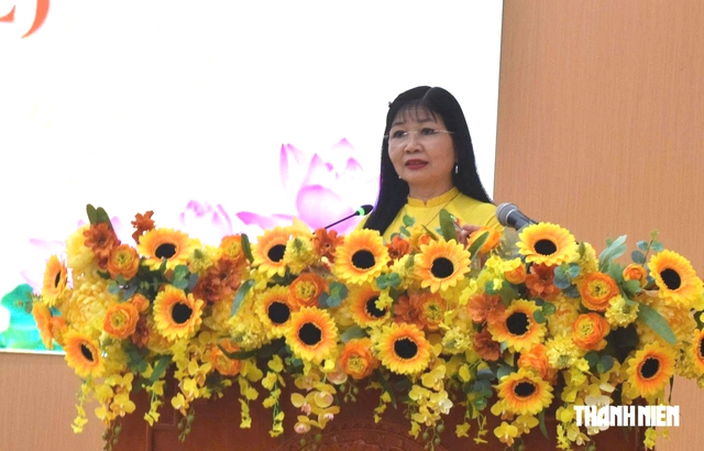 Bà Trần Thị Thanh Hương giữ chức Chủ tịch Hội đồng nhân dân tỉnh An Giang - Ảnh 3.