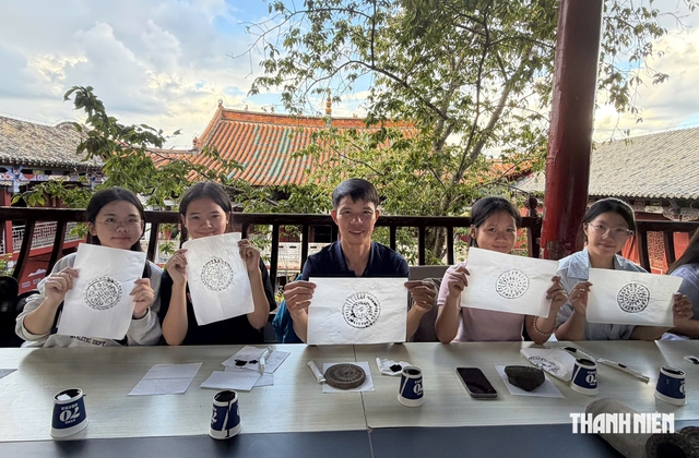 Hành trình khám phá dấu ấn ngàn năm trên núi Tú Sơn - Ảnh 7.