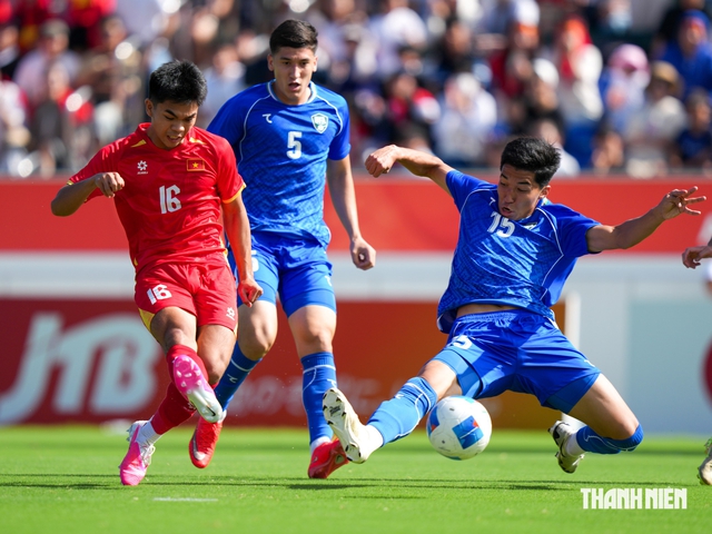 HLV Ravshan Khaydarov: 'U.23 Việt Nam gây ra rất nhiều khó khăn cho U.23 Uzbekistan'- Ảnh 2.