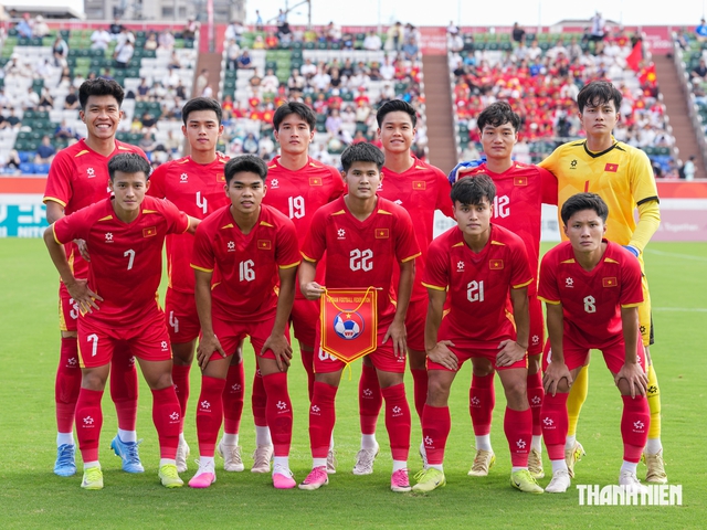 HLV Ravshan Khaydarov: 'U.23 Việt Nam gây ra rất nhiều khó khăn cho U.23 Uzbekistan'- Ảnh 3.