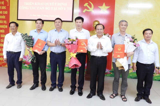 Ông Nguyễn Chí Thanh thôi giữ chức Giám đốc Sở Y tế Cà Mau - Ảnh 1.