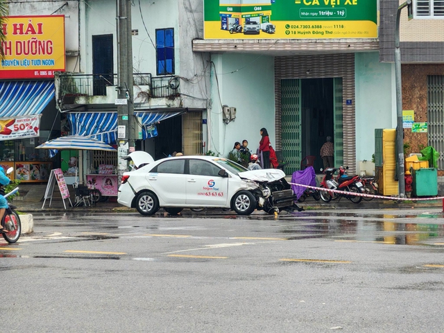 Điều tra vụ xe khách lật sau tai nạn giao thông trên QL1- Ảnh 2.