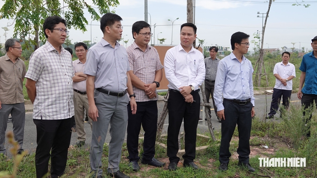 H&ograve;a Ph&aacute;t Dung Quất muốn ứng vốn, gỡ mặt bằng dự &aacute;n nh&agrave; m&aacute;y ray đường sắt - Ảnh 1.