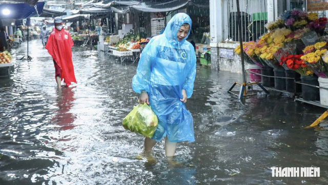 Dự báo thời tiết ngày 23.9: Mưa lớn 250 mm, 5 tỉnh nguy cơ lũ quét- Ảnh 1.