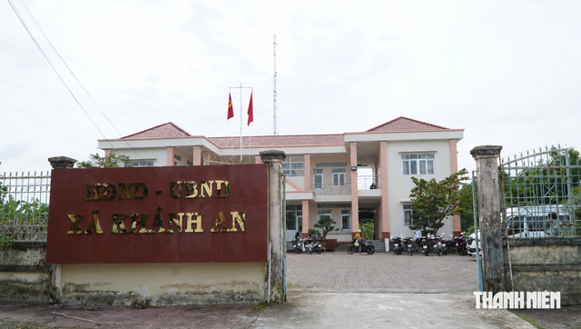Vụ dân đưa nước mặn vào lâm phần nuôi tôm: UBND xã Khánh An báo cáo gì?- Ảnh 1.