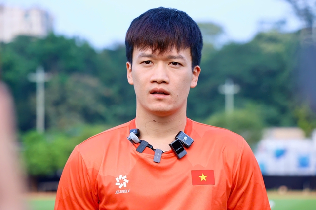 Ho&agrave;ng Đức vẫn chưa thể tập c&ugrave;ng đội tuyển Việt Nam, bỏ ngỏ cơ hội ra s&acirc;n đấu Philippines - Ảnh 1.