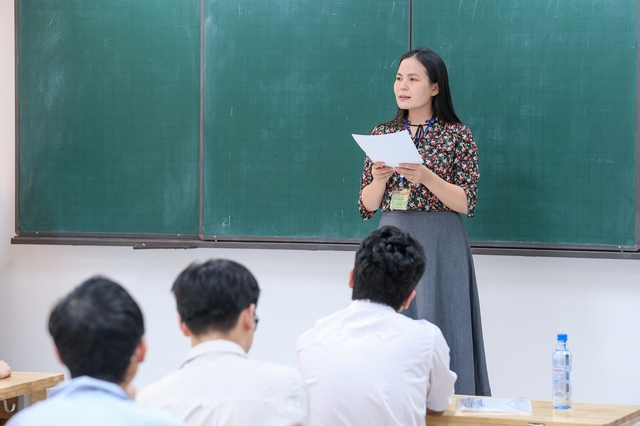V&igrave; sao giao cho cấp x&atilde; tuyển gi&aacute;o vi&ecirc;n l&agrave; chưa ph&ugrave; hợp? - Ảnh 1.