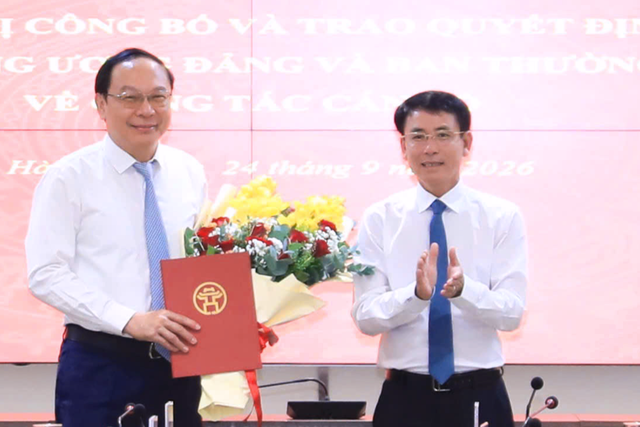 Thứ trưởng Bộ NN-MT l&agrave;m trợ l&yacute; B&iacute; thư H&agrave; Nội- Ảnh 1.