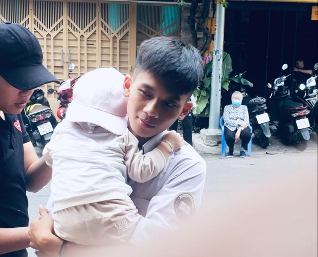 'Con trai trưởng' kín tiếng của nghệ sĩ Phi Nhung - Ảnh 4.