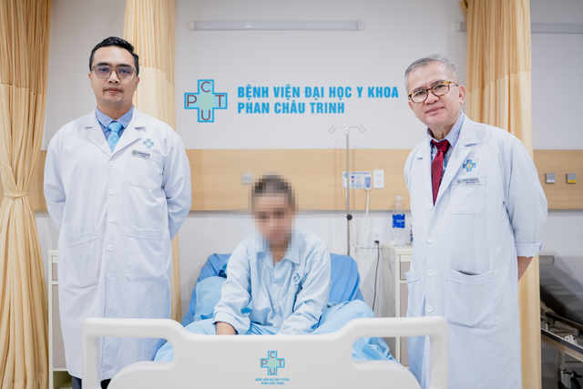 Kỳ t&iacute;ch hồi phục của c&ocirc; g&aacute;i 26 tuổi sau ca phẫu thuật sọ n&atilde;o phức tạp - Ảnh 2.