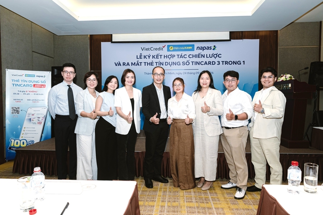 Điện M&aacute;y Xanh v&agrave; VietCredit ra mắt thẻ t&iacute;n dụng nội địa TINCard 3 trong 1  - Ảnh 1.