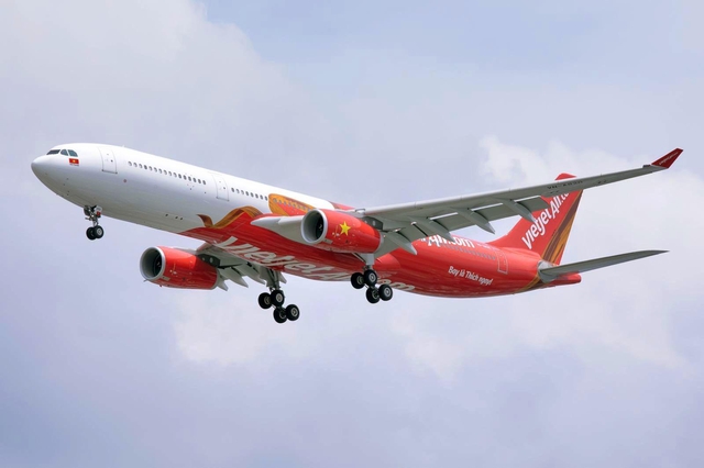 Vietjet đ&oacute;n tin vui hợp t&aacute;c với Starlink, tung triệu v&eacute; 0 đồng, ưu đ&atilde;i đến 40% - Ảnh 1.