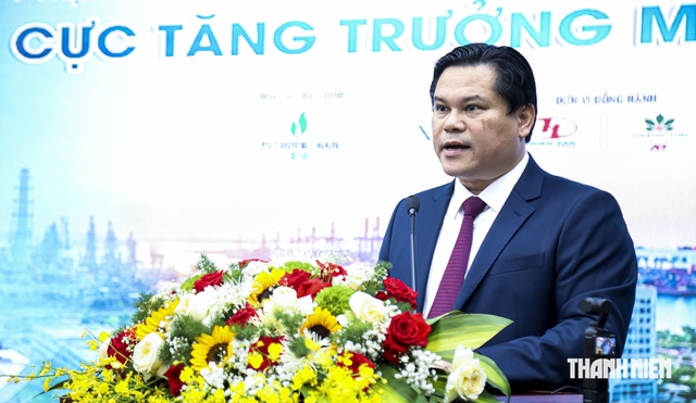 Quảng Ngãi muốn bứt phá, phải biến tiềm năng thành động lực - Ảnh 2.