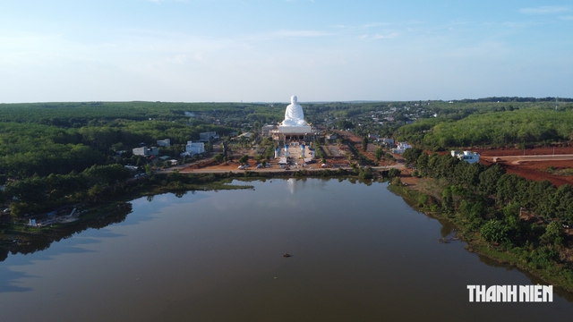 Tìm thấy thi thể người phụ nữ bị nước lũ cuốn trôi mất tích ở Đồng Nai - Ảnh 3.