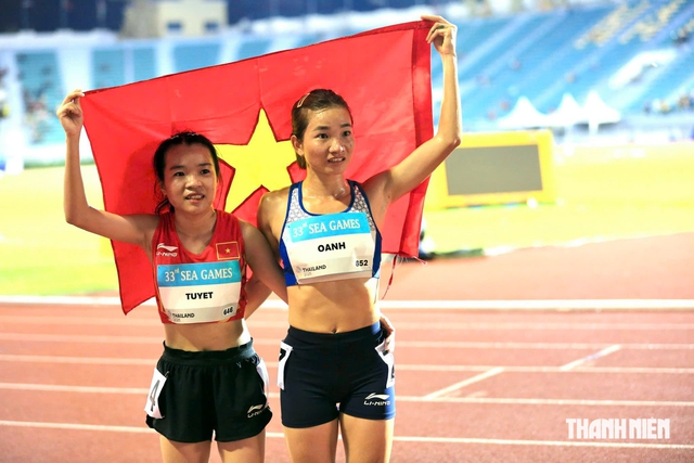 Dang dở giấc mơ giành thêm HCĐ ASIAD, Nguyễn Thị Oanh vẫn thật tuyệt vời!- Ảnh 1.