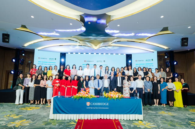 Cambridge International Education và Language Link Việt Nam ký kết hợp tác cùng các trường Hà Nội - Ảnh 1.