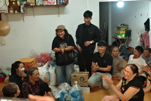 'Giải cứu quán vắng' hàng trăm lần, cô gái tiết lộ cách giúp họ tự tìm khách - Ảnh 2.