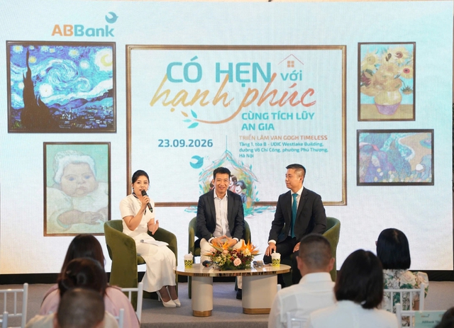 Câu chuyện tài chính của nhà văn Hoàng Anh Tú tại "Có hẹn với hạnh phúc"cùng ABBank - Ảnh 1.