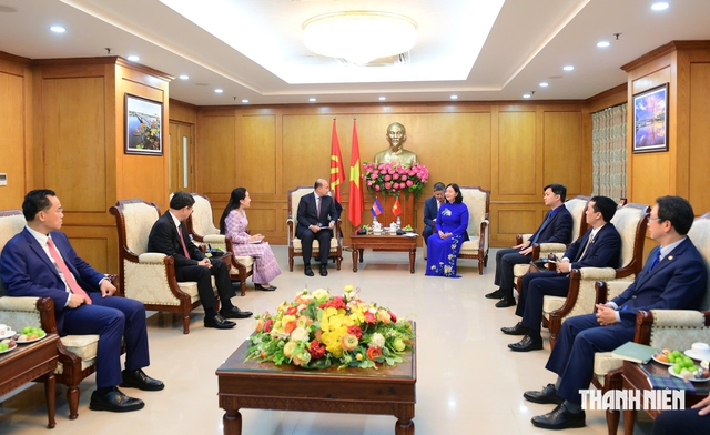 Bà Bùi Thị Minh Hoài tiếp đoàn đại biểu Hội Liên hiệp thanh niên Campuchia- Ảnh 3.