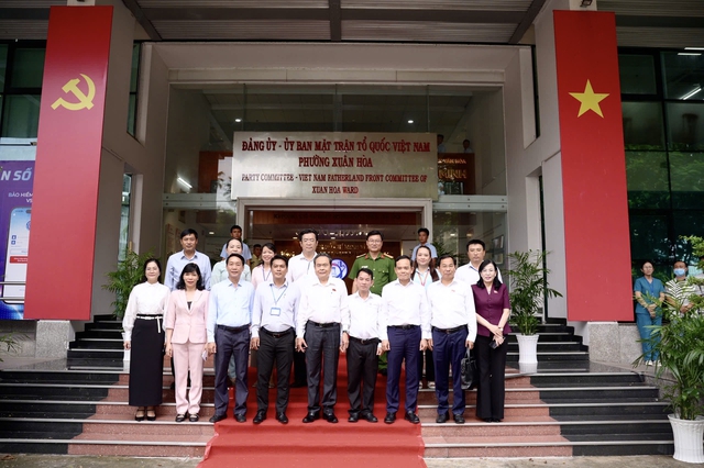 Chủ tịch Quốc hội Trần Thanh Mẫn tiếp xúc cử tri tại TP.HCM - Ảnh 6.