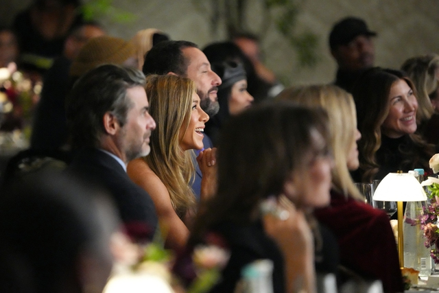 Chuyên gia thôi miên tiết lộ chuyện tình với Jennifer Aniston - Ảnh 2.