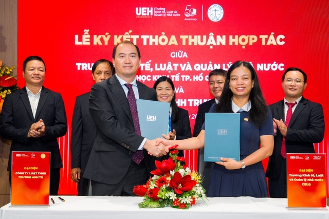 Đưa thực tiễn nghề luật vào giảng đường - Ảnh 2.