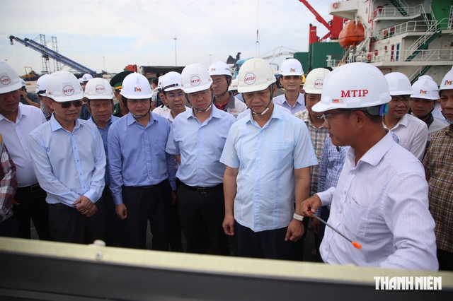 Bí thư Tỉnh ủy Quảng Trị đặt tiến độ cho hàng loạt dự án trọng điểm- Ảnh 4.