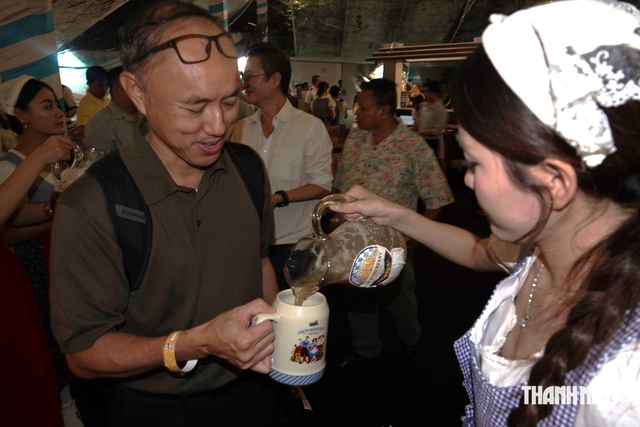 Bùng nổ lễ hội bia Đức Oktoberfest tại TP.HCM- Ảnh 7.