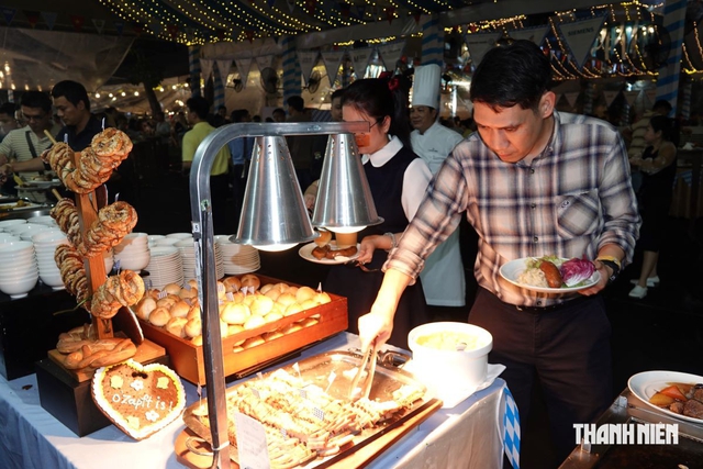 Bùng nổ lễ hội bia Đức Oktoberfest tại TP.HCM- Ảnh 5.