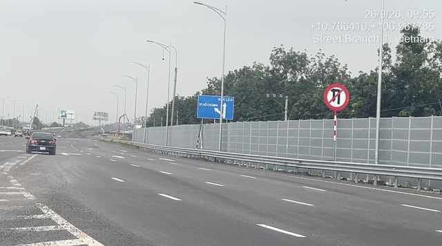 Cùng nhập cao tốc, cách nhau 30 m: Vì sao xe bị phạt nguội, xe không? - Ảnh 4.