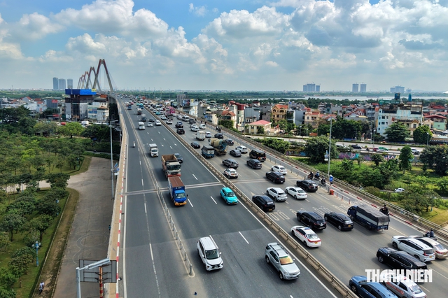 Hà Nội: Các mốc khoảng cách trên cầu Nhật Tân 'không nhằm mục đích xử phạt'- Ảnh 2.