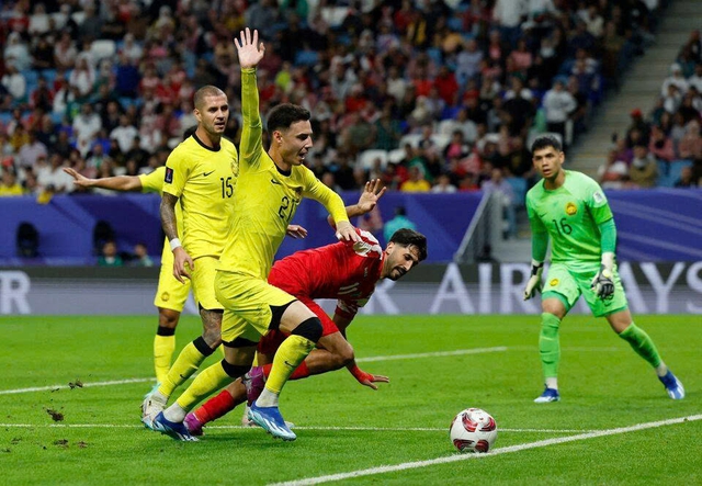 Bảng xếp hạng FIFA ASEAN Cup mới nhất: Indonesia hòa Malaysia nên rớt xuống tốp 2, chưa chắc vào chung kết- Ảnh 1.
