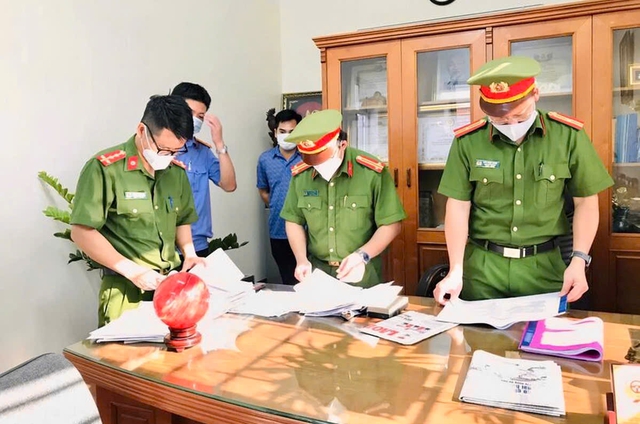 Hà Nội đưa 32 cán bộ nghiệp vụ về công an cấp xã- Ảnh 1.
