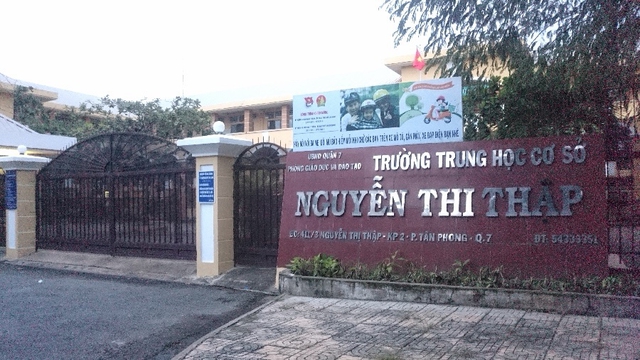 Yêu cầu phụ huynh cam kết theo học chương trình nhà trường, hiệu trưởng nói gì?- Ảnh 2.