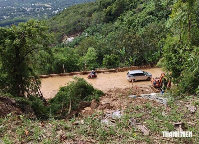 Gian nan giao thông kết nối rừng - biển: Nỗi lo ùn tắc, quá tải- Ảnh 7.