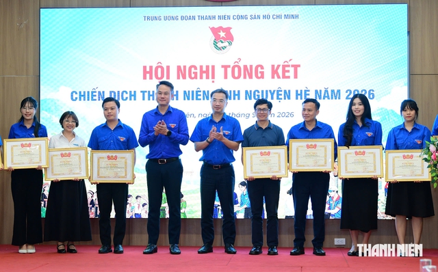 Không để xảy ra tình trạng đứt gãy hoạt động tình nguyện sau mỗi đợt cao điểm - Ảnh 4.