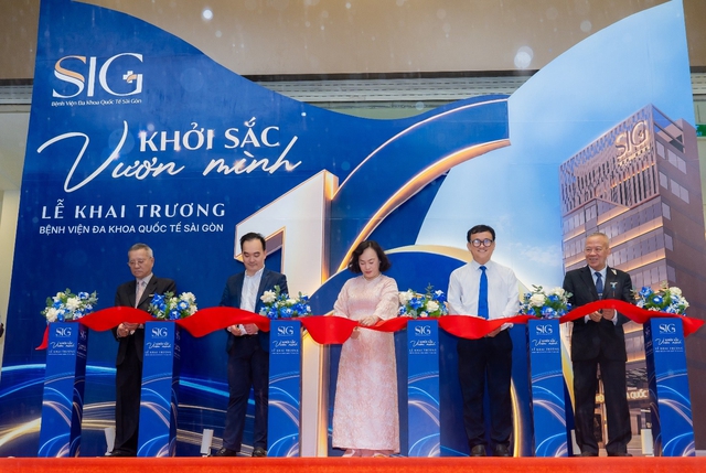 Dấu ấn chuyển mình sau 16 năm của Bệnh viện Đa khoa Quốc tế Sài Gòn - Ảnh 2.