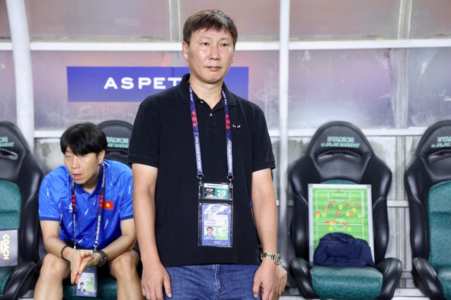 Việt Nam thua Thái Lan 0-2, thất bại đầu tiên của HLV Kim Sang-sik: Không vào nổi chung kết- Ảnh 1.