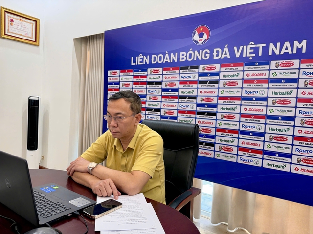 AFC quyết định n&oacute;ng: Trọng t&agrave;i gắn camera điều h&agrave;nh trận đấu Asian Cup 2027 c&oacute; đội tuyển Việt Nam - Ảnh 3.