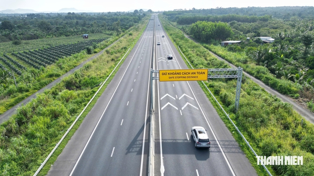 Lỗi phổ biến khi nhập làn cao tốc, phạt cao nhất 6 triệu đồng- Ảnh 2.