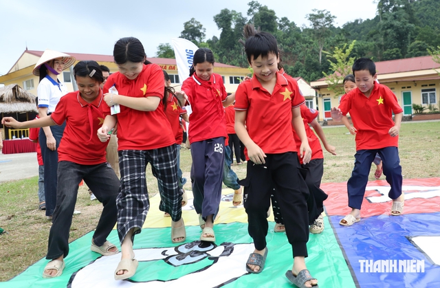 Triển khai 'Lớp học reo vui' tại 12 tỉnh, thành phố- Ảnh 2.
