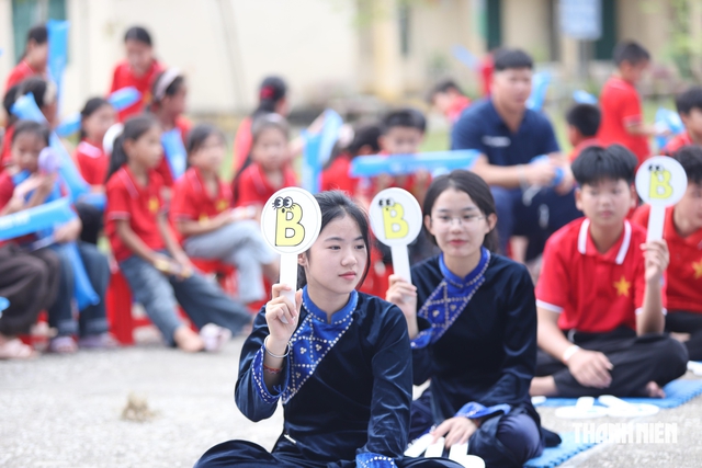 Triển khai 'Lớp học reo vui' tại 12 tỉnh, thành phố- Ảnh 1.
