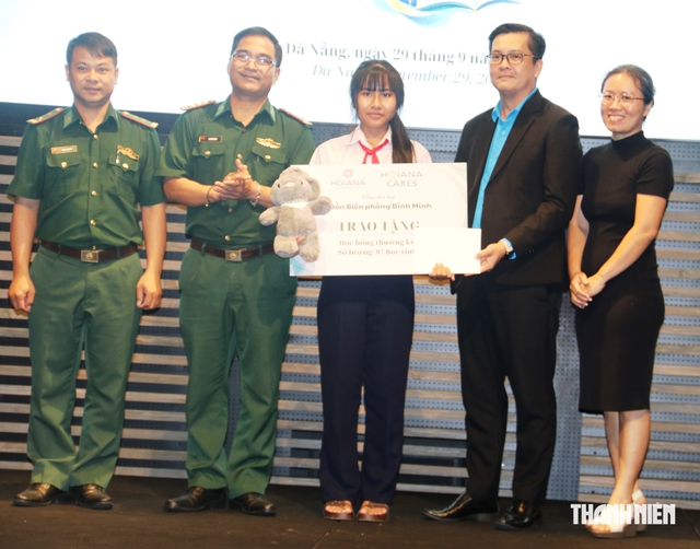 Nam sinh mồ c&ocirc;i mẹ ở Đ&agrave; Nẵng nu&ocirc;i giấc mơ 'chữa l&agrave;nh những tổn thương'- Ảnh 3.