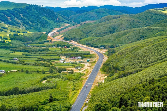 Ngóng chờ cao tốc - Ảnh 1.