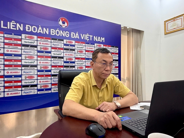 AFC quyết định n&oacute;ng: Trọng t&agrave;i gắn camera điều h&agrave;nh trận đấu Asian Cup 2027 c&oacute; đội tuyển Việt Nam - Ảnh 1.