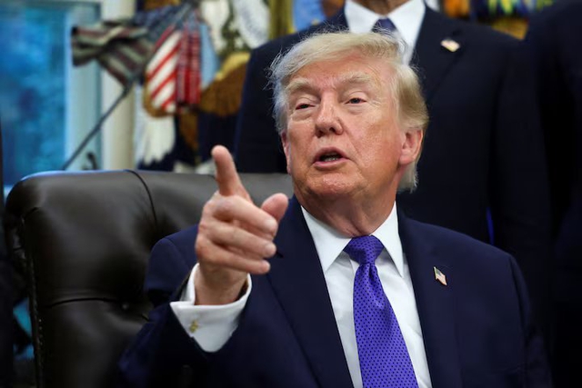Ông Trump nêu nghi vấn Iran đứng sau âm mưu gần căn cứ Mỹ - Ảnh 1.