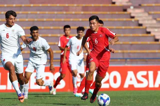 U.20 Triều Tiên ngược dòng không tưởng phút bù giờ, đánh bại U.20 Iran- Ảnh 1.